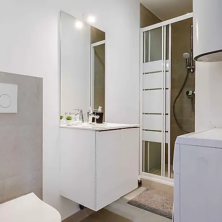 Comfortable For 2 People - Puteaux Ξενοδοχείο